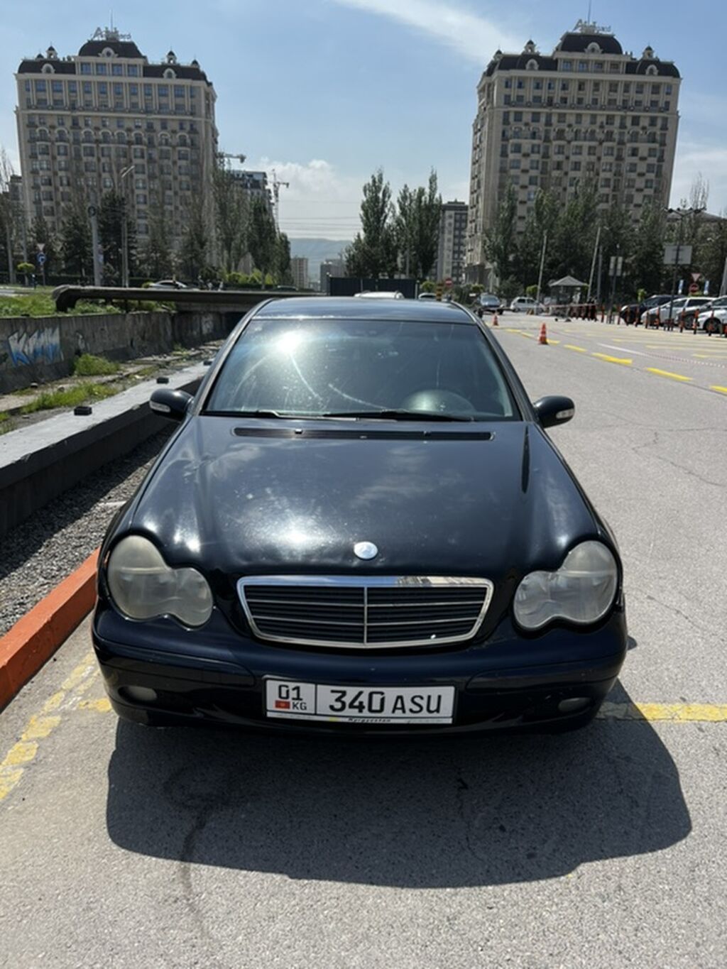 Mercedes-Benz C-Class: 2000 г., 2 л, Автомат, Седан: фото 1