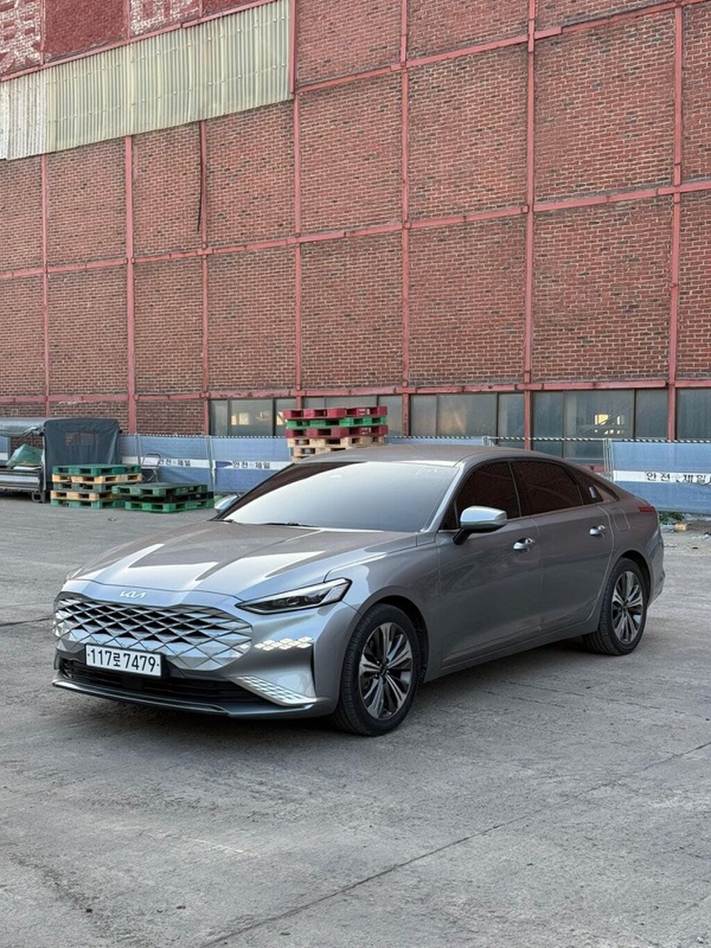 Kia K8: 2022 г., 1.6 л, Автомат, Гибрид, Лифтбек: фото 2