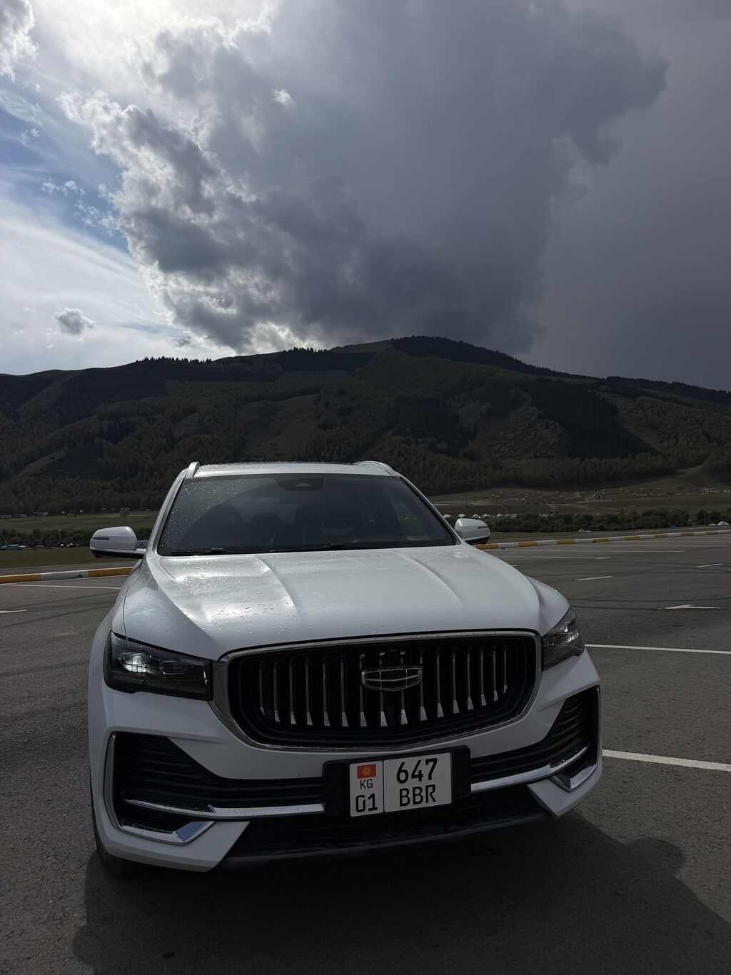 Geely Monjaro: 2022 г., 2 л, Автомат, Бензин, Кроссовер: фото 2