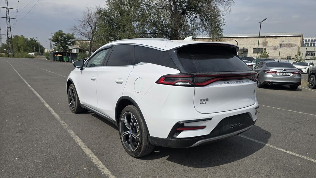 BYD Tang: 2021 г., 1.5 л, Автомат, Электромобиль, Внедорожник: фото 6