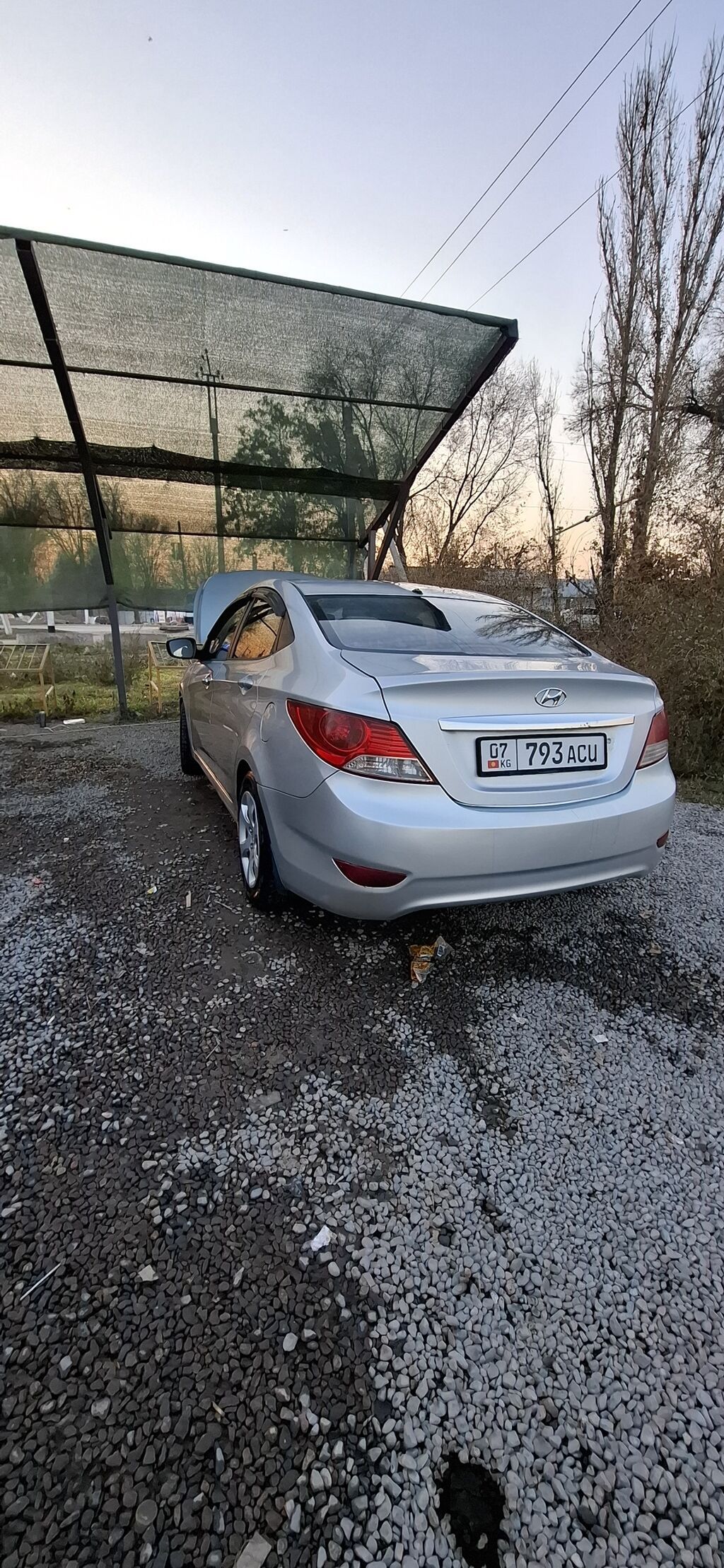 Hyundai Solaris: 2011 г., 1.6 л, Механика, Бензин, Седан: фото 6