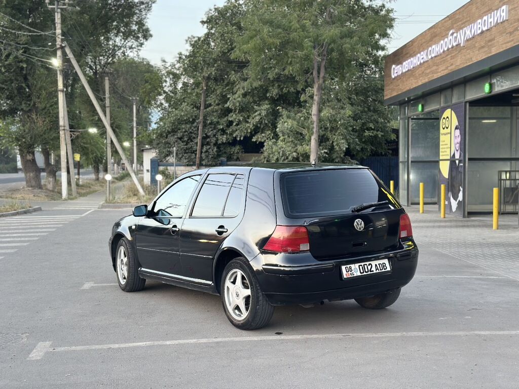 Volkswagen Golf: 1998 г., 1.6 л, Механика, Бензин, Хэтчбэк: фото 6