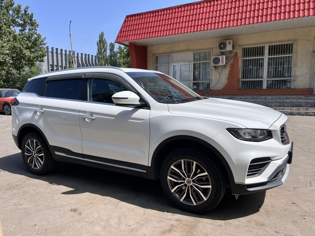 Geely Boyue: 2020 г., 1.8 л, Автомат, Бензин, Кроссовер: фото 2