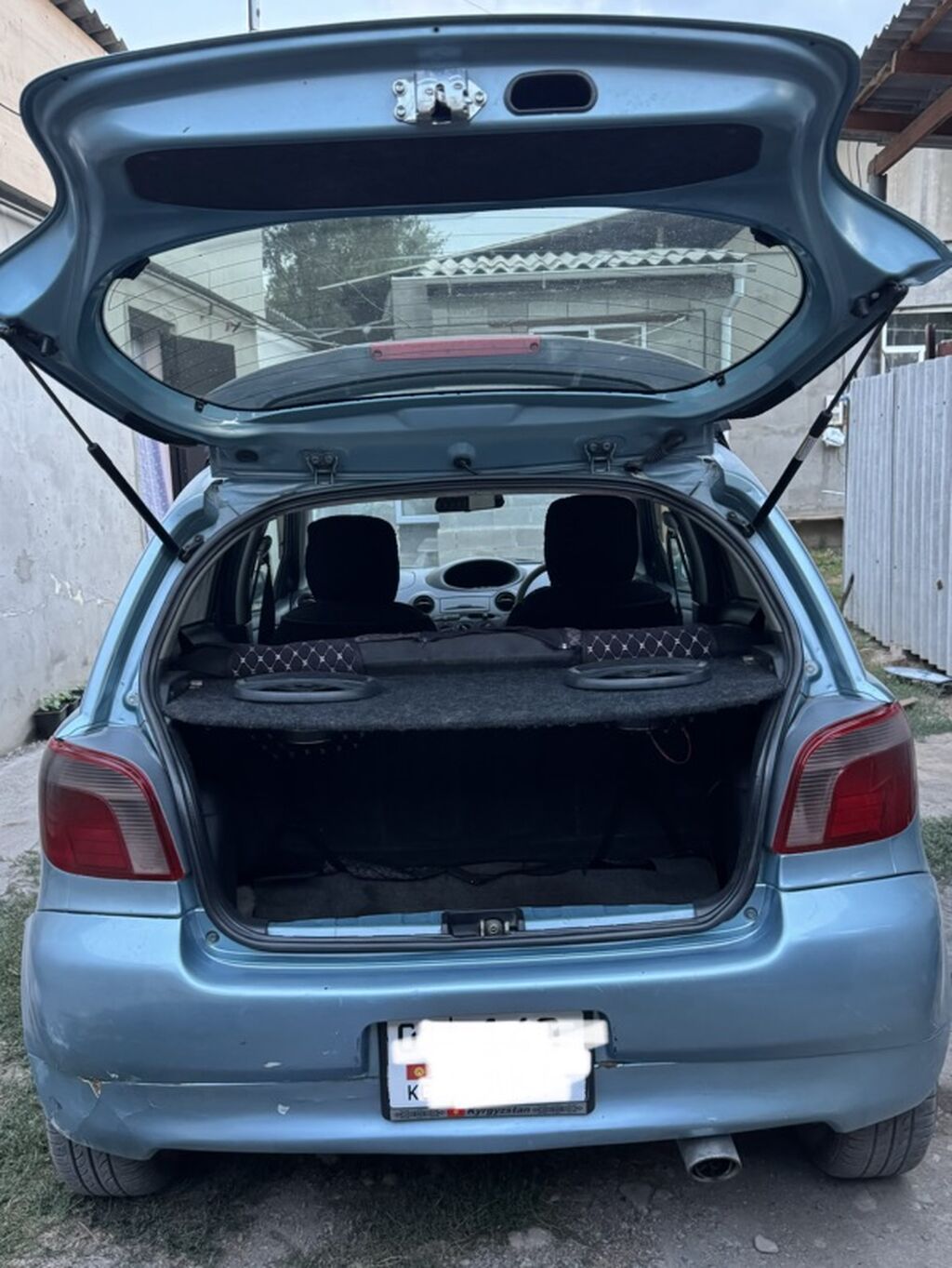 Toyota Vitz: 2001 г., 1 л, Автомат, Бензин, Хэтчбэк: фото 2