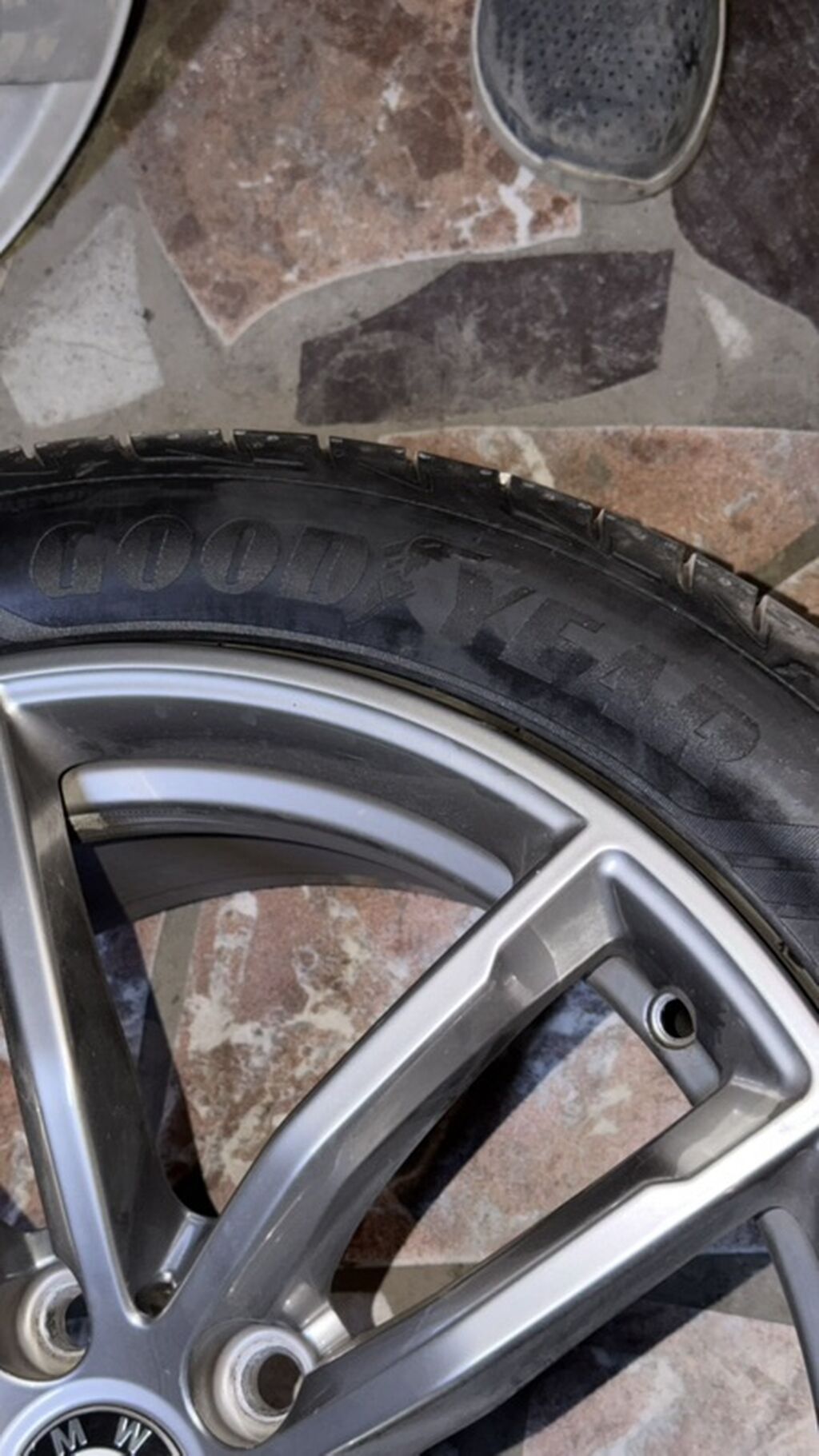 ДИСКИ+ШИНЫ Комплект из 4 легкосплавных дисков BMW с шинами Goodyear: фото 2