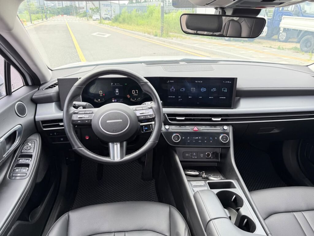 Hyundai Sonata: 2024 г., 2 л, Автомат, Газ, Седан: фото 8