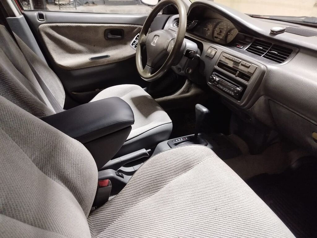 Honda Civic: 1998 г., 1.5 л, Автомат, Бензин, Седан: фото 4
