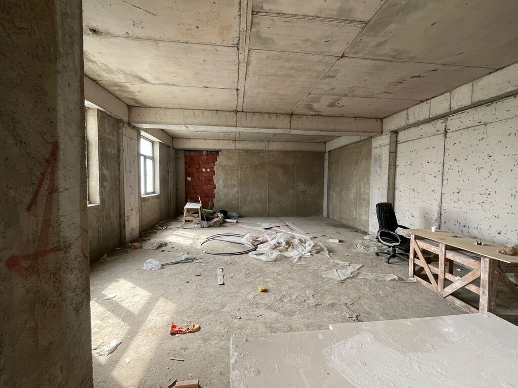 4 otaqlı, Yeni tikili, 197 kv. m