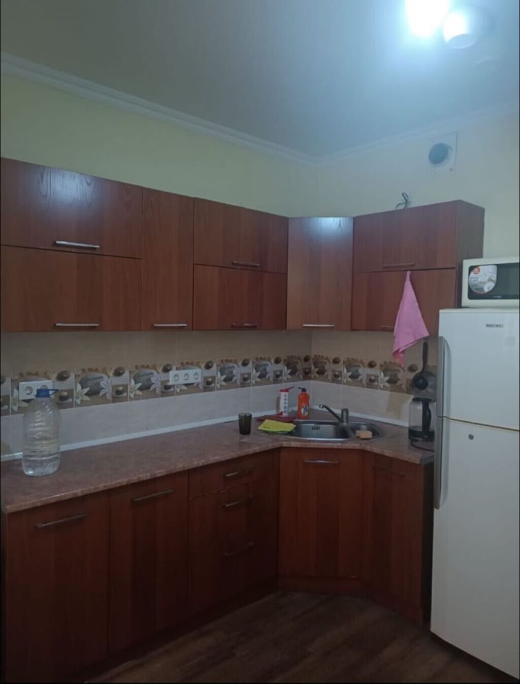2 комнаты, 67 м², 106 серия улучшенная, 2 этаж, Евроремонт: фото 5