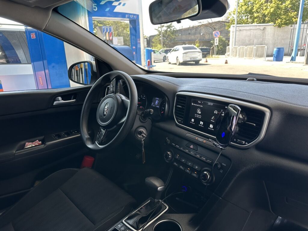 Kia Sportage: 2019 г., 2.4 л, Автомат, Бензин, Кроссовер: фото 4