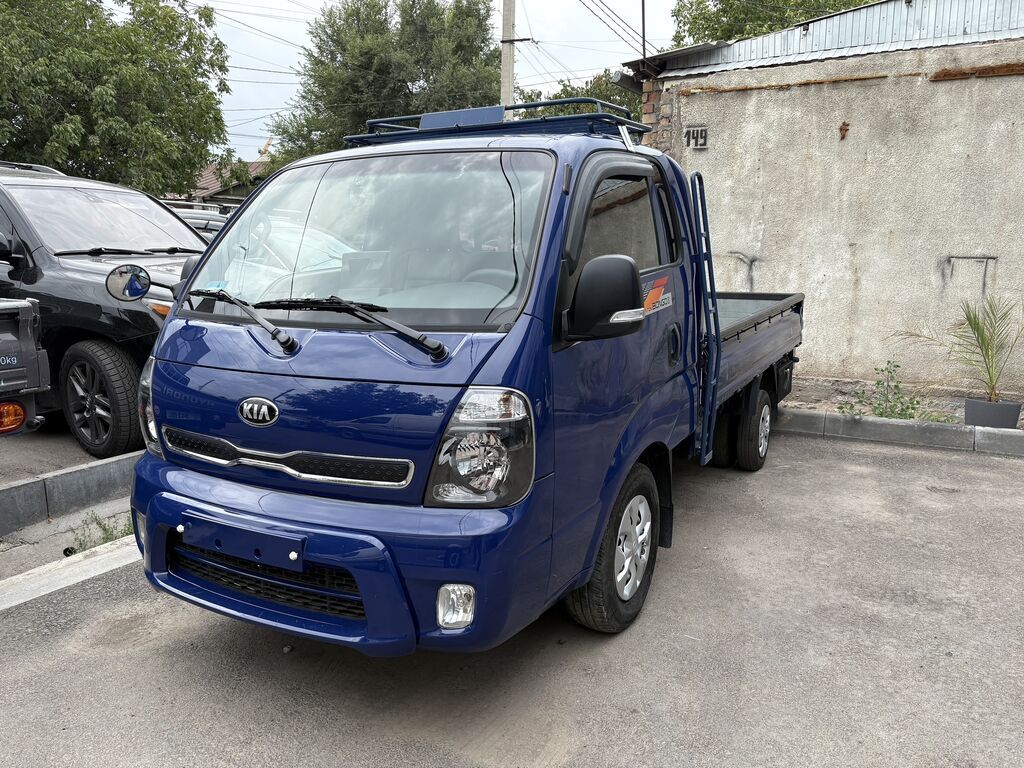 Hyundai Porter: 2019 г., 2.5 л, Автомат, Дизель, Бус: фото 2