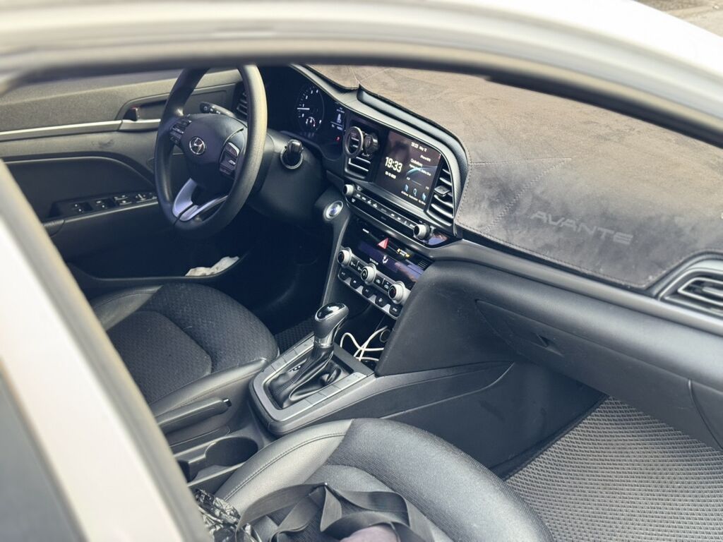 Hyundai Avante: 2019 г., 1.6 л, Вариатор, Бензин, Седан: фото 8