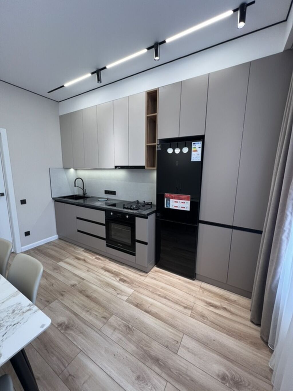 2 комнаты, 57 м², Технопарк Элитка, 4 этаж, Дизайнерский ремонт: фото 6