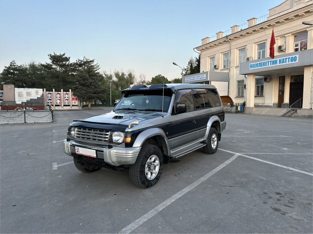 Mitsubishi Pajero