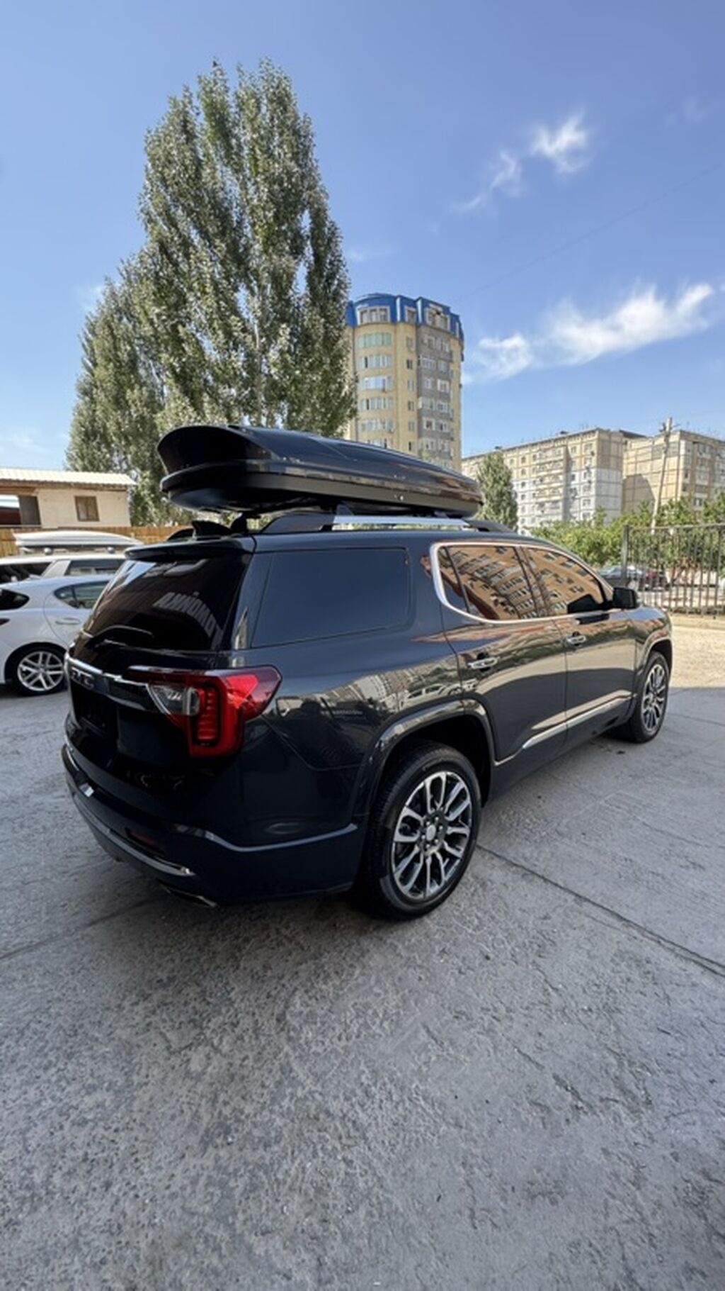 GMC Acadia: 2020 г., 3.6 л, Автомат, Бензин, Кроссовер: фото 3