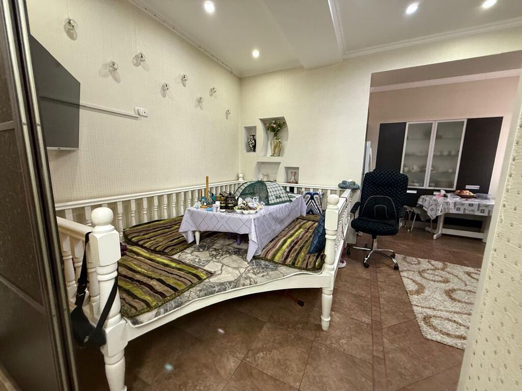 3 комнаты, 166 м², Азия Молл 3 этаж, Евроремонт: фото 5