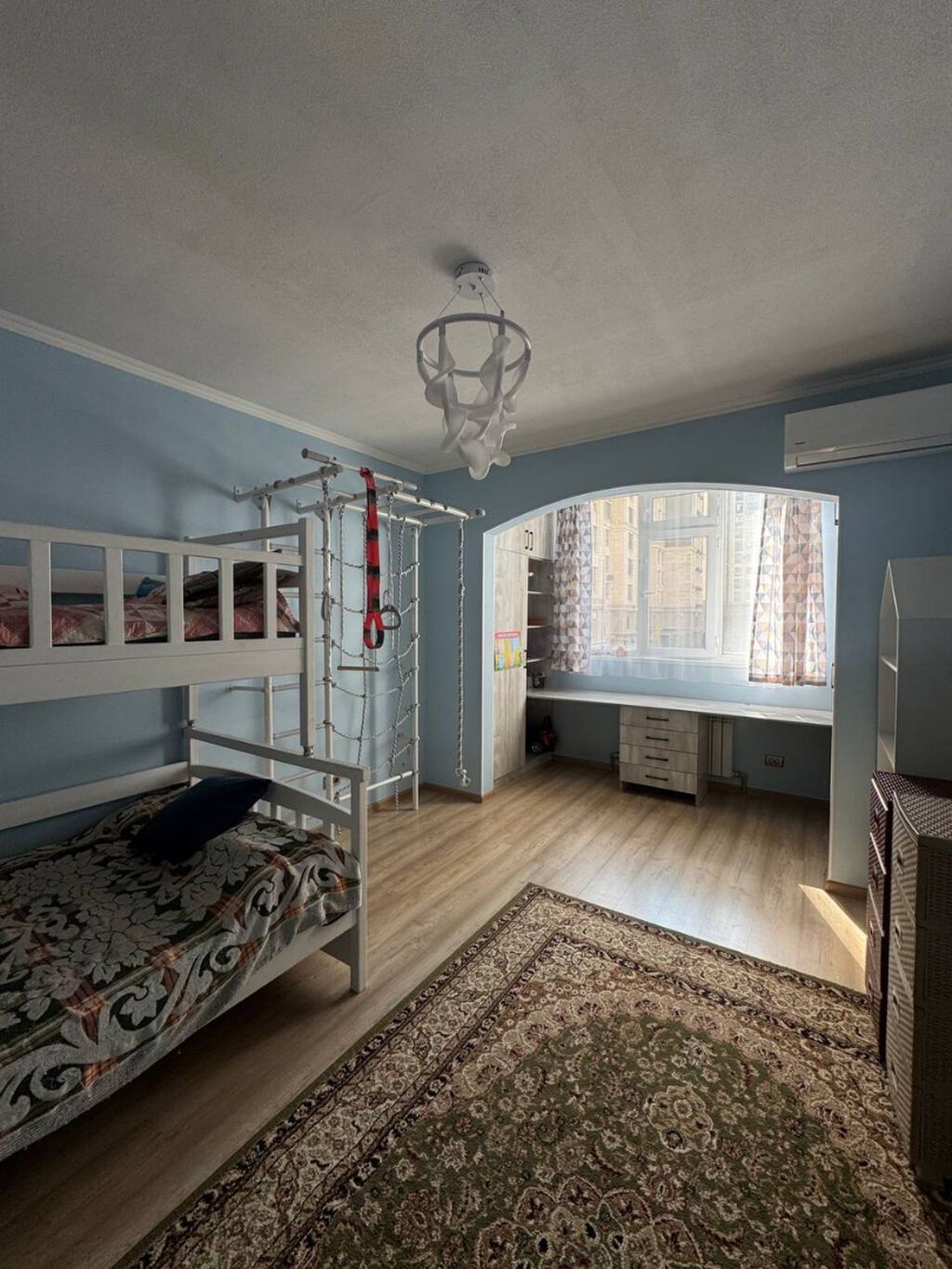 3 комнаты, 98 м², Индивидуалка, 3 этаж: фото 2