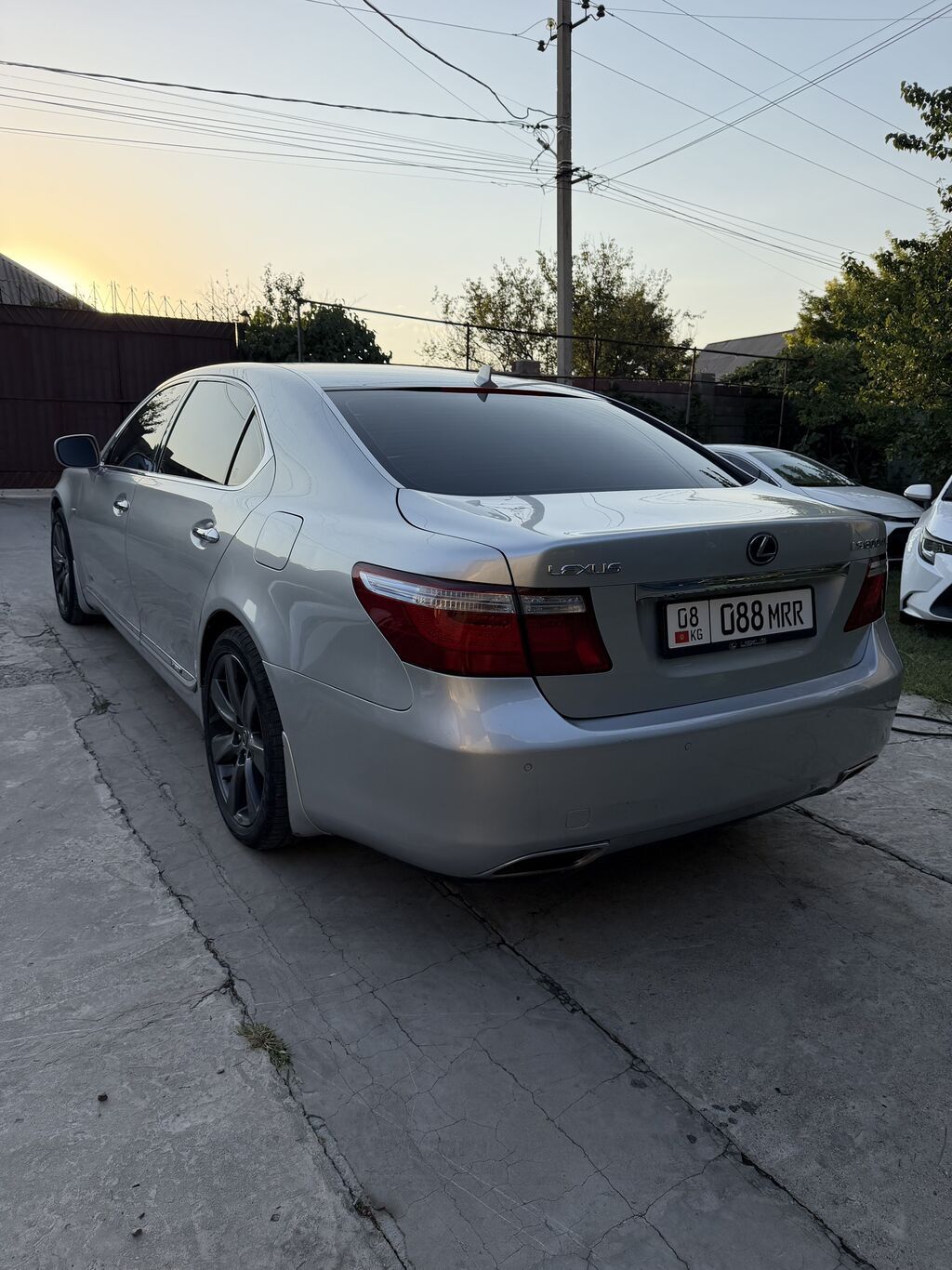 Lexus LS: 2009 г., 5 л, Седан: фото 5