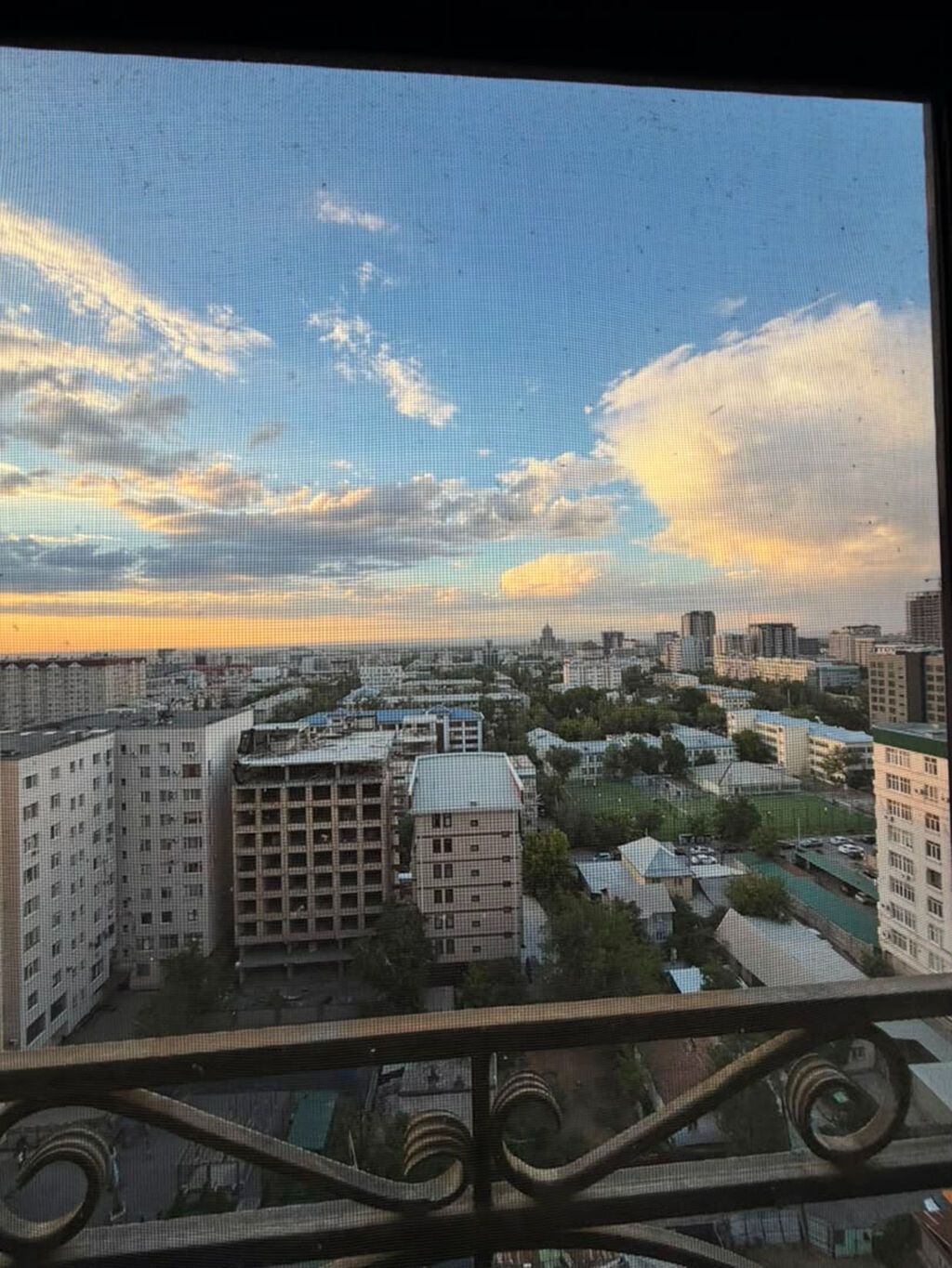 3 комнаты, 97 м², Манаса/Боконбаева Элитка, 14 этаж, Евроремонт: фото 2