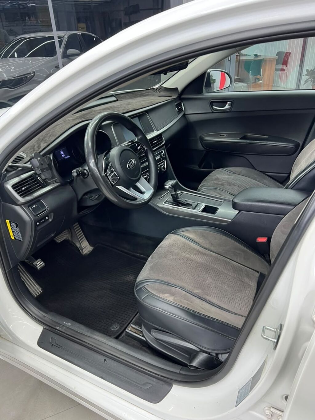 Kia K5: 2018 г., 2 л, Автомат, Бензин, Седан: фото 5
