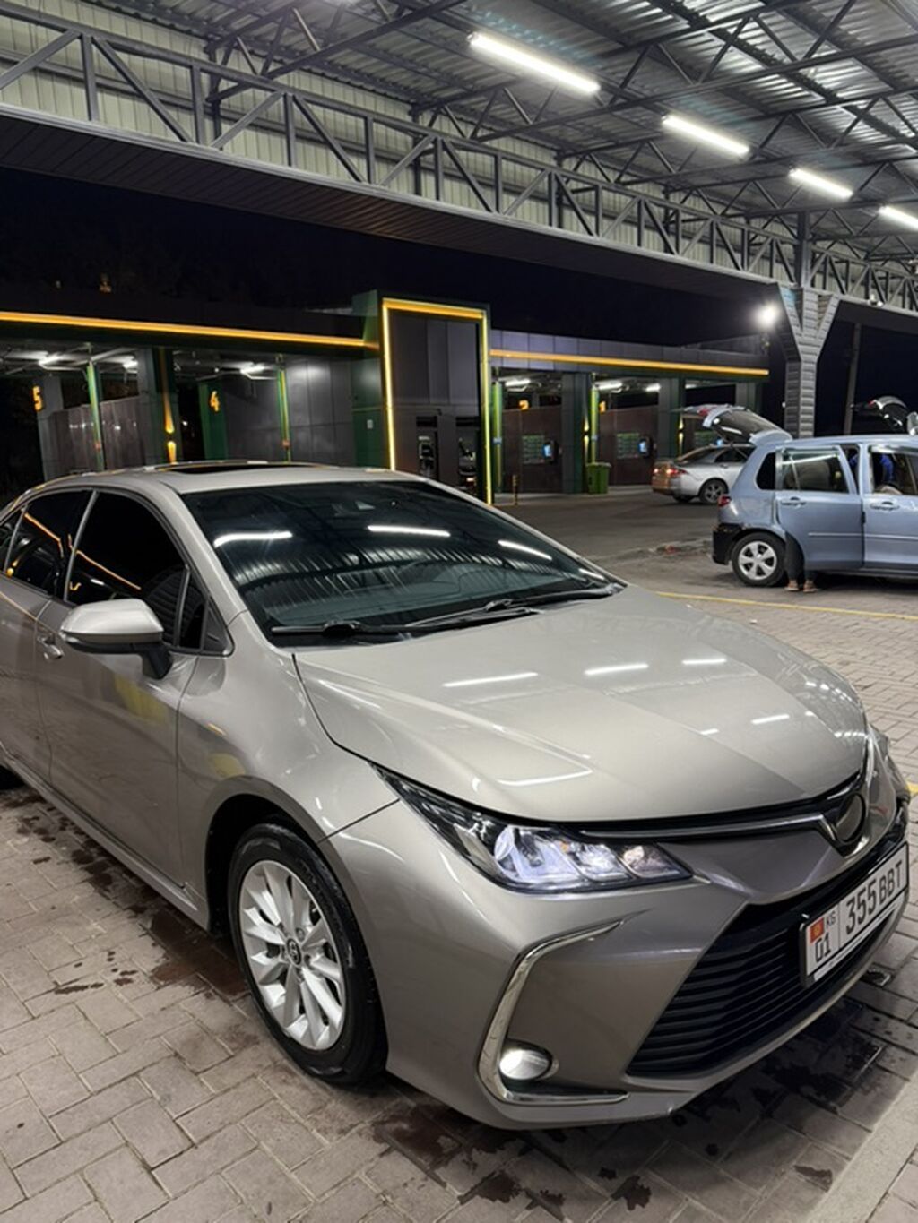 Toyota Camry: 2021 г., 1.8 л, Автомат, Бензин, Седан: фото 8