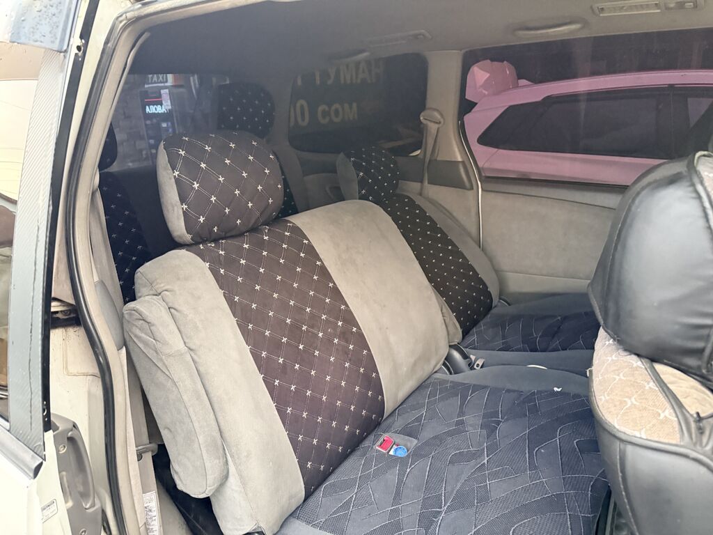 Toyota Estima: 2002 г., 3 л, Автомат, Бензин, Минивэн: фото 6