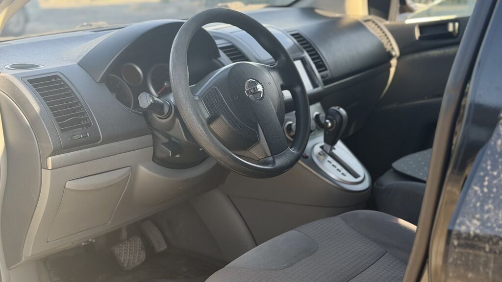 Nissan Sentra: 2008 г., 2 л, Вариатор, Бензин, Седан: фото 6