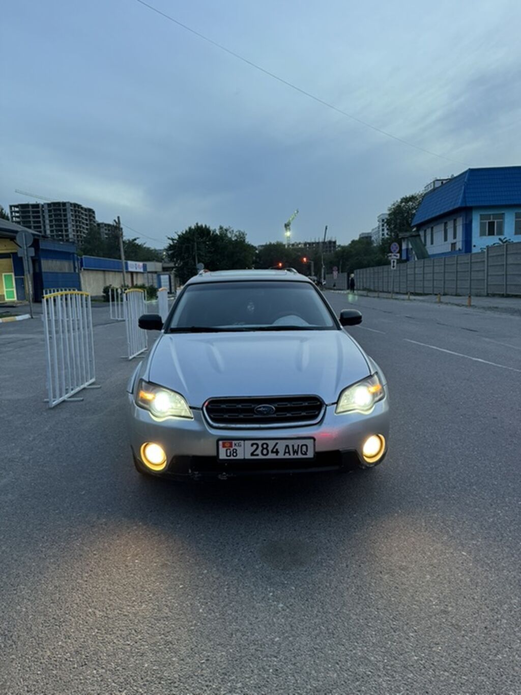 Subaru Outback 2003 г., 2.5 л, автомат, бензин: фото 2