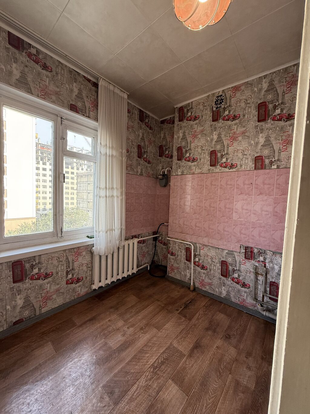 1 комната, 34 м², Центральная мечеть 105 серия, 5 этаж, Старый ремонт: фото 3