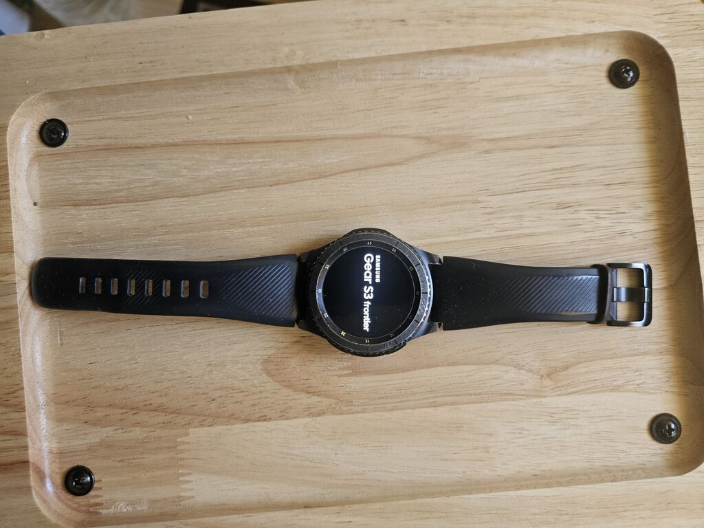 Б/У В хорошем состоянии, в комплекте часы и док.станция. Samsung Gear — фото 3