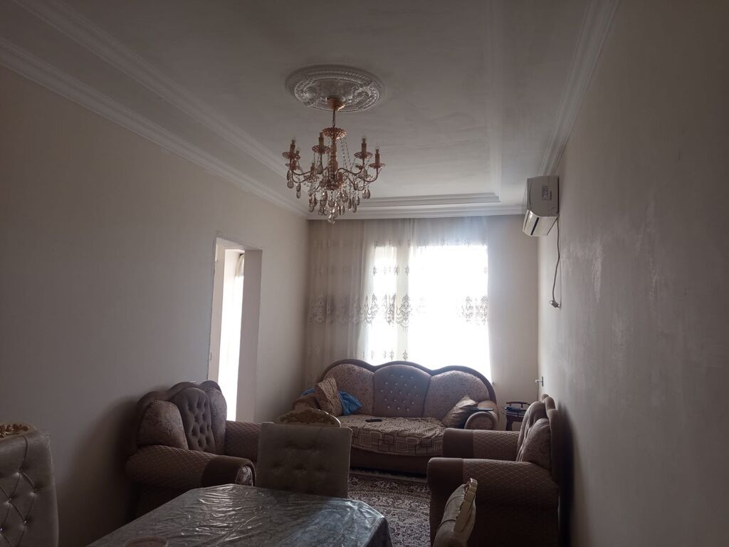 3 otaqlı, 80 kv. m, Kredit var, Orta təmir