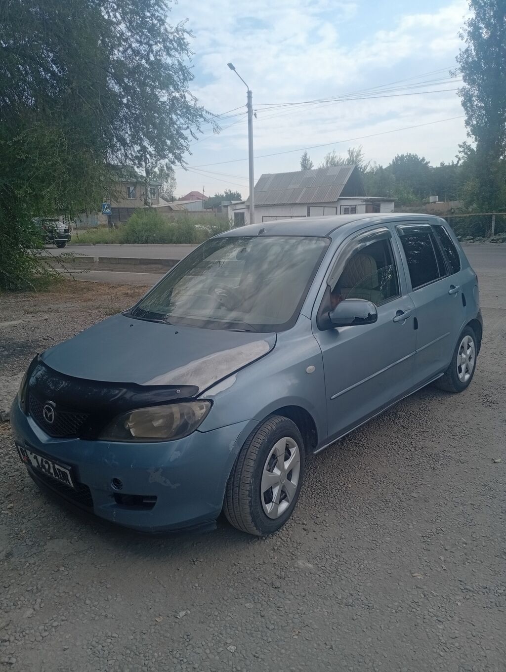 Mazda Demio: 2004 г., 1.3 л, Автомат, Бензин, Хэтчбэк: фото 2