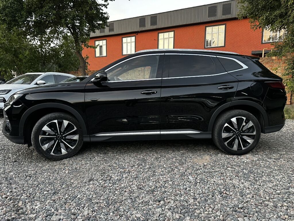 BYD Song Plus: 2024 г., 0.1 л, Автомат, Электромобиль, Кроссовер: фото 3