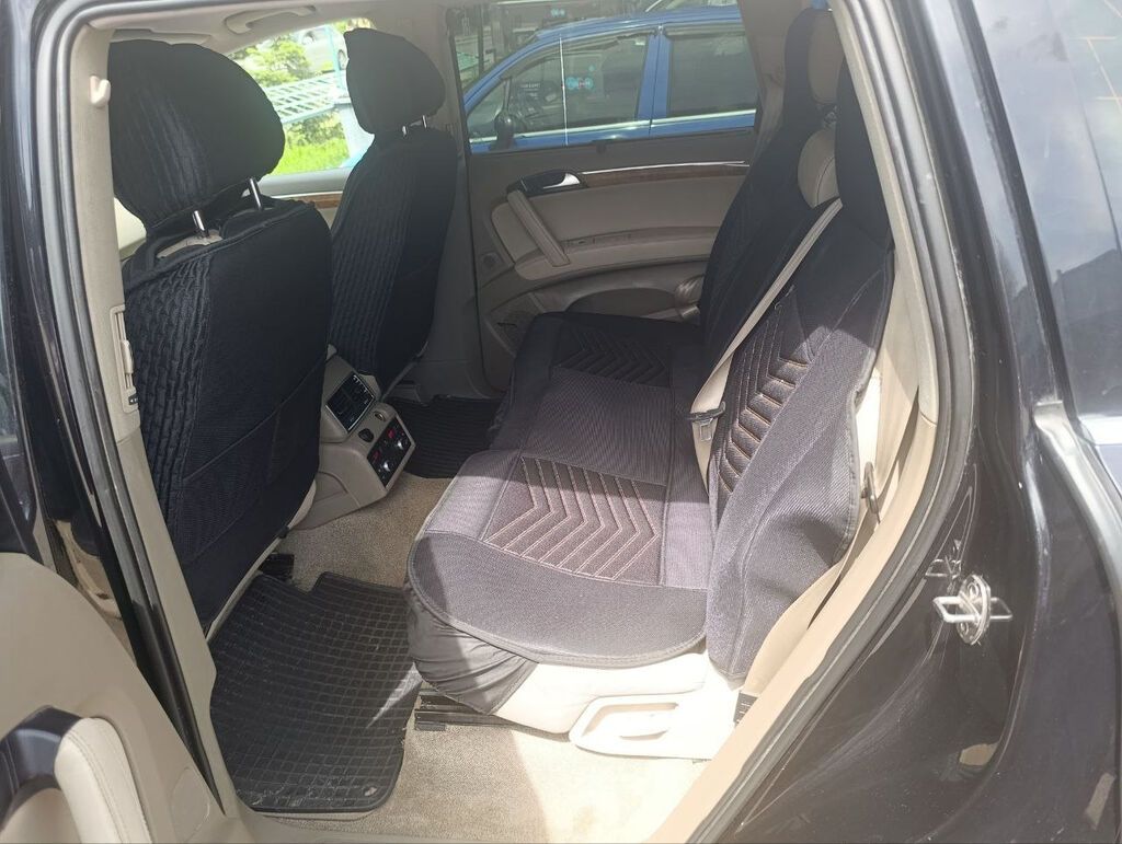Audi Q7: 2006 г., 4.2 л, Автомат, Бензин, Внедорожник: фото 7