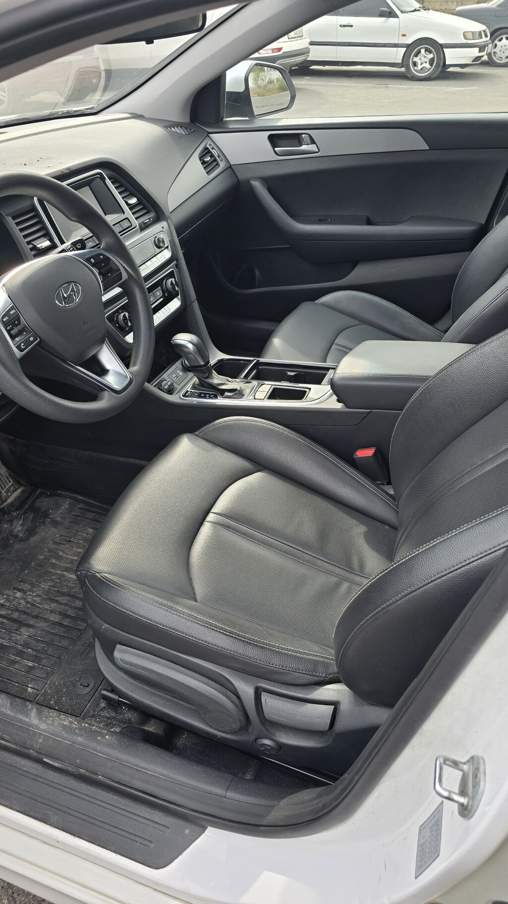 Hyundai Sonata: 2020 г., 2 л, Автомат, Газ, Седан: фото 1