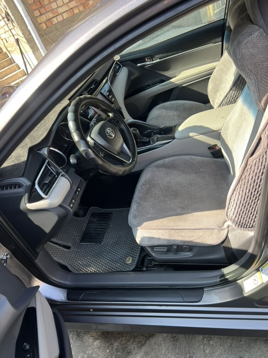 Toyota Camry: 2018 г., 2.5 л, Автомат, Бензин, Седан: фото 6