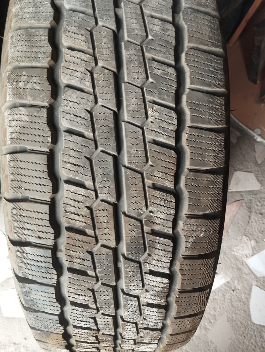 Колеса в сборе 225 / 70 / R 15, Зима, Новый, Легкий коммерческий транспорт (C/LT), Железные, отверстий - 5: фото 1