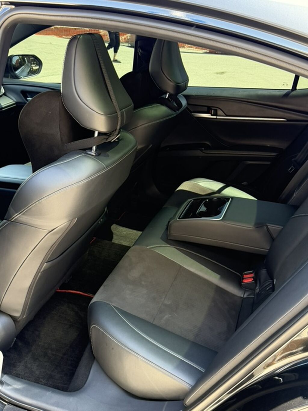 Toyota Camry: 2024 г., 2 л, Автомат, Бензин, Седан: фото 4