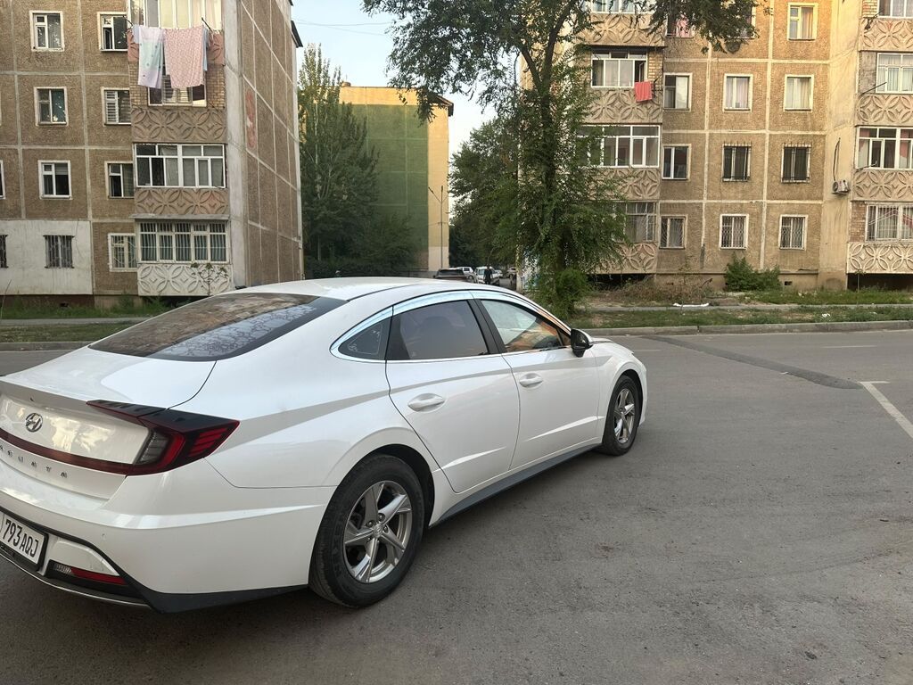 Hyundai Sonata: 2019 г., 2 л, Автомат, Бензин, Седан: фото 2
