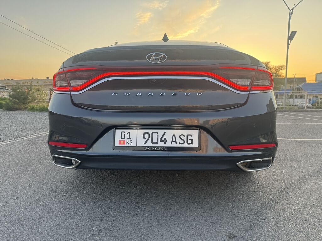 Hyundai Grandeur: 2018 г., 3 л, Автомат, Газ: фото 4