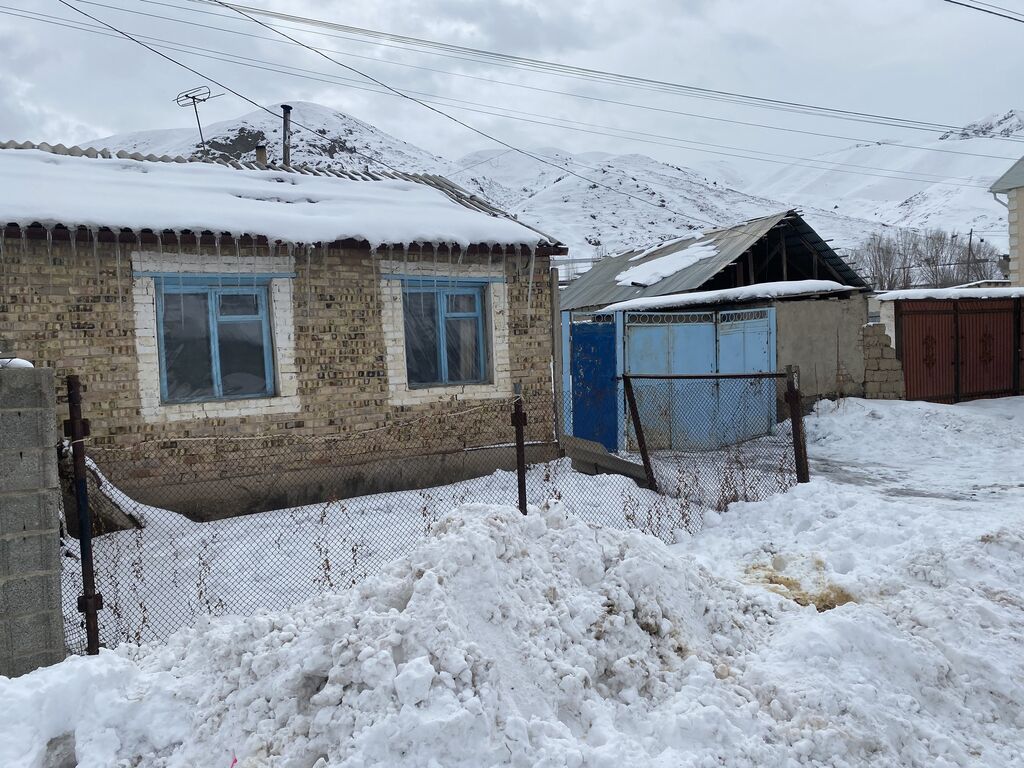 Нарын РТС Табалдиев коч Пол дома: Договорная ᐈ Недвижимость | Нарын |  100609794 ➤ lalafo.kg