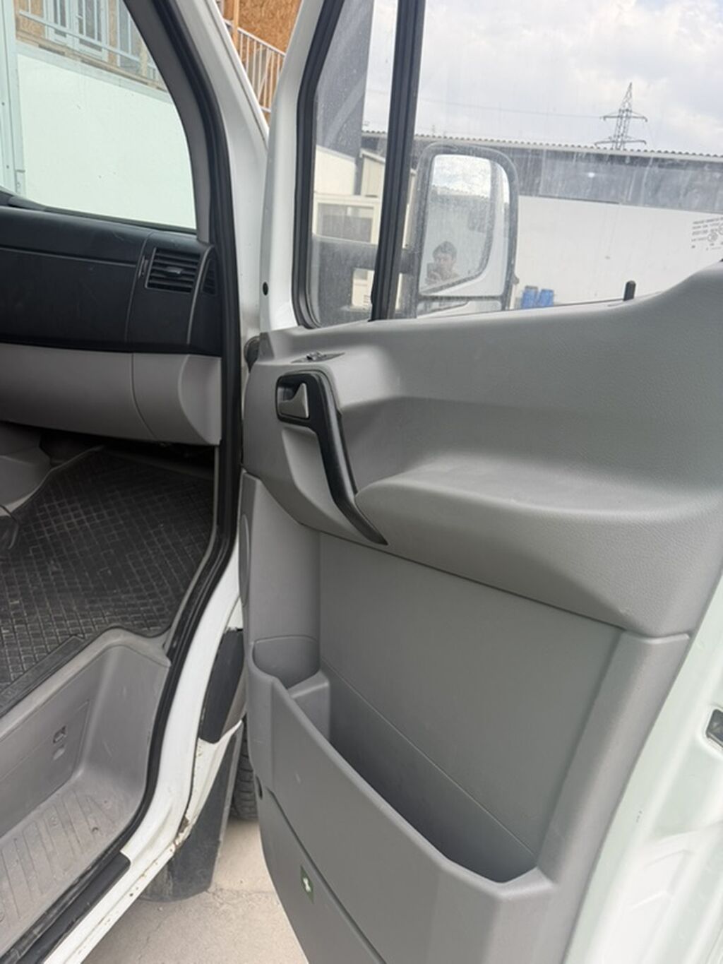 Mercedes-Benz Спринтер: 2011 г., 3 л, Механика, Дизель, Фургон: фото 3
