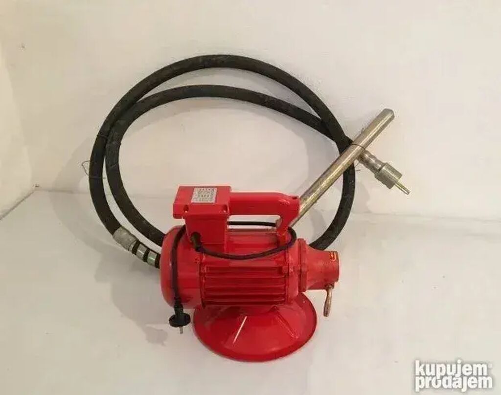 Ostali molersko građevinski alati i oprema: ВИБРО ИГЛА ЗА БЕТОН - ВИБРАТОР ЗА САБИЈАЊЕ БЕТОНА. Карактеристике