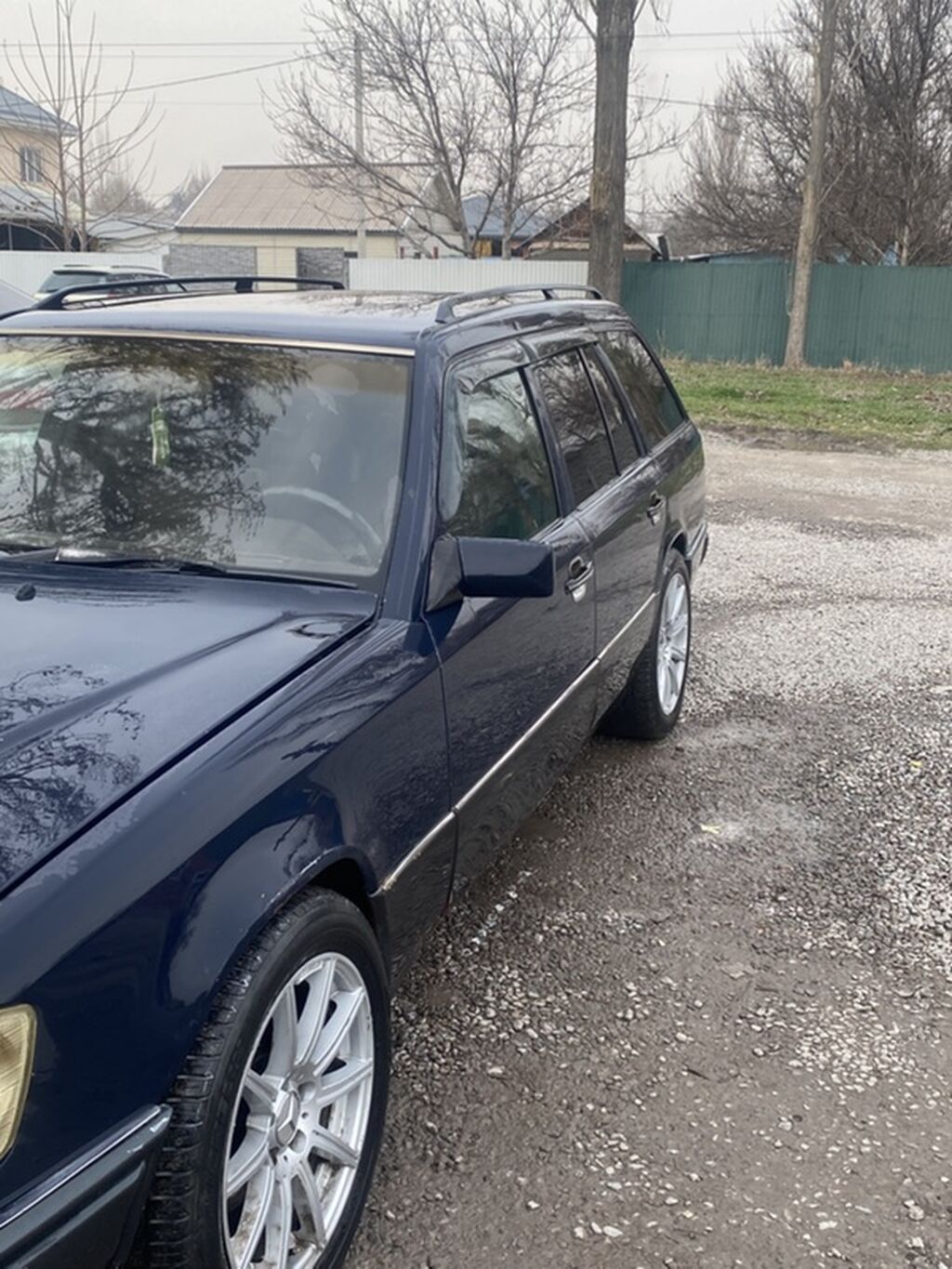 Mercedes-Benz W124