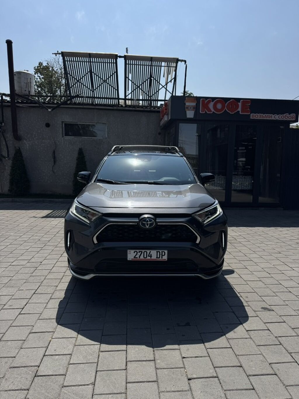 Toyota RAV4: 2021 г., 2.5 л, Гибрид, Кроссовер: фото 4