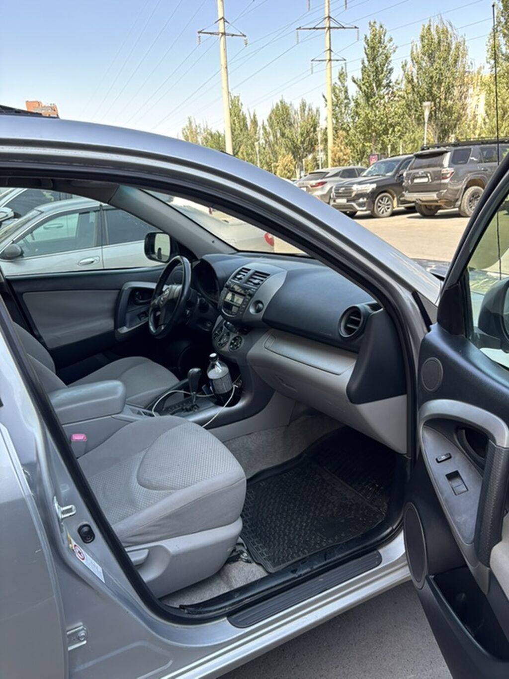 Toyota RAV4: 2006 г., 2.4 л, Автомат, Бензин, Кроссовер: фото 7