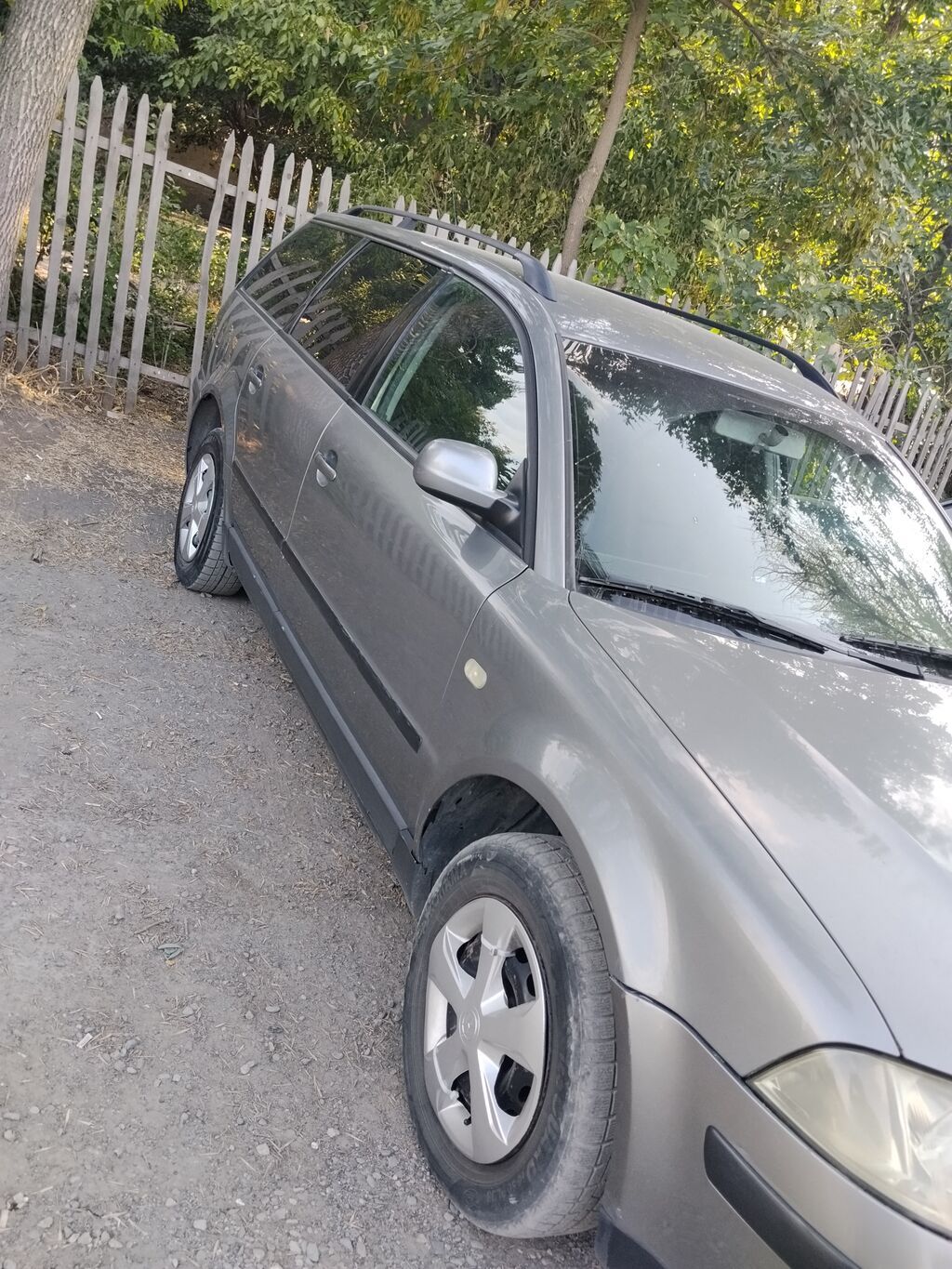 Volkswagen Passat: 2001 г., 1.6 л, Бензин, Универсал: фото 3