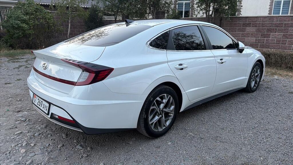 Hyundai Sonata: 2019 г., Автомат, Бензин, Седан: фото 4