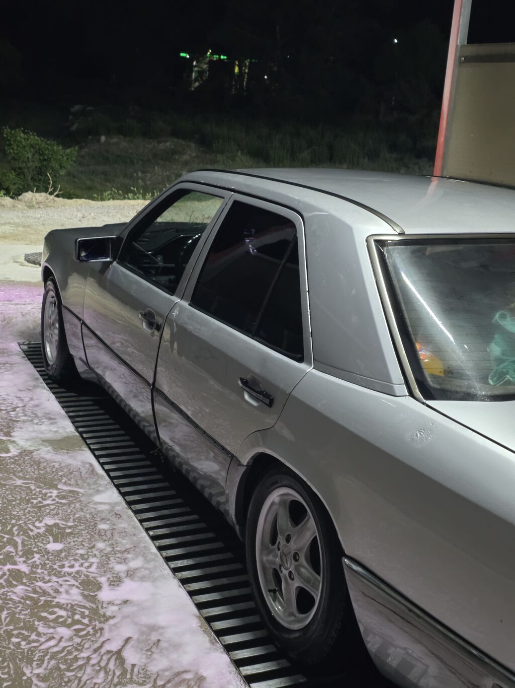 Mercedes-Benz W124: 1994 г., 2 л, Механика, Дизель, Седан — фото 7