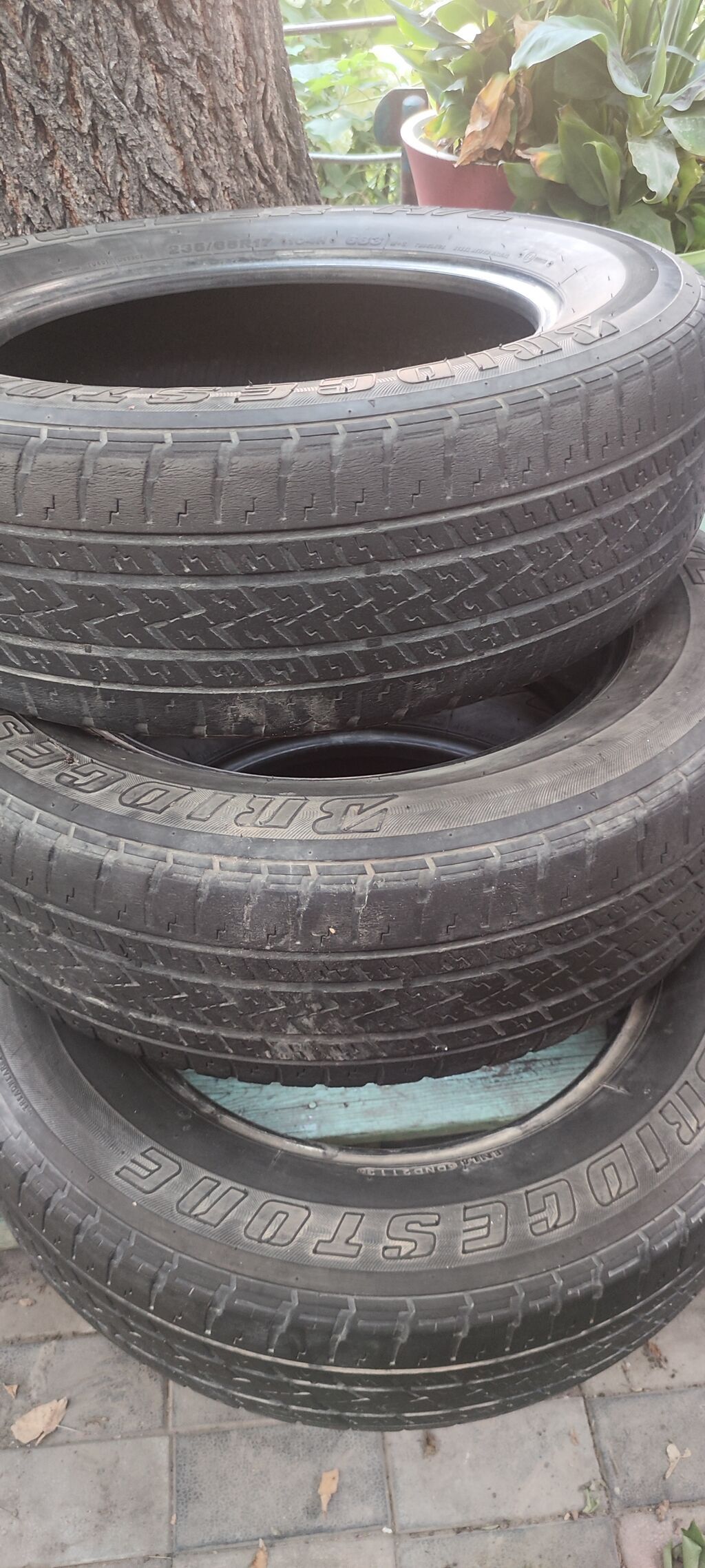 Только 3 штуки Торг уместен Bridgestone Dueler H/T 683 — 3 шины для: фото 1